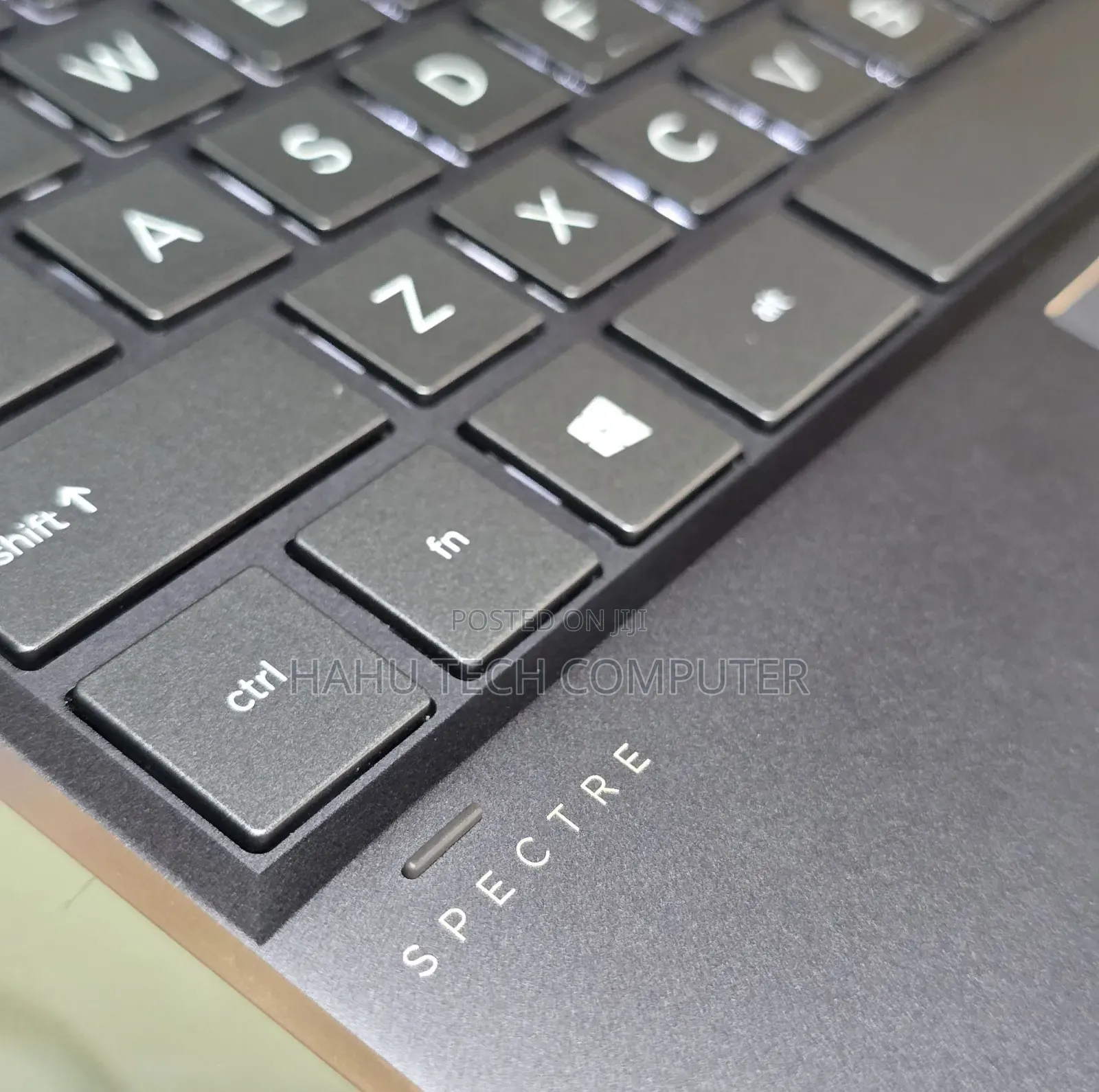 New Laptop HP Spectre X360 16GB Intel Core i7 SSD 512GB