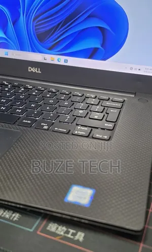 New Laptop Dell 16GB Intel Core i5 SSD 512GB