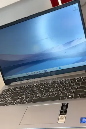 New Laptop Lenovo IdeaPad 1 4GB Intel Core i5 SSD 256GB