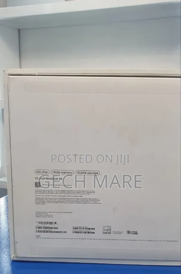 New Laptop Apple MacBook Air 2025 M4 16GB Apple M4 SSD 512GB