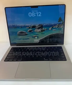 New Laptop Apple MacBook Pro 2023 M3 8GB Apple M3 SSD 512GB