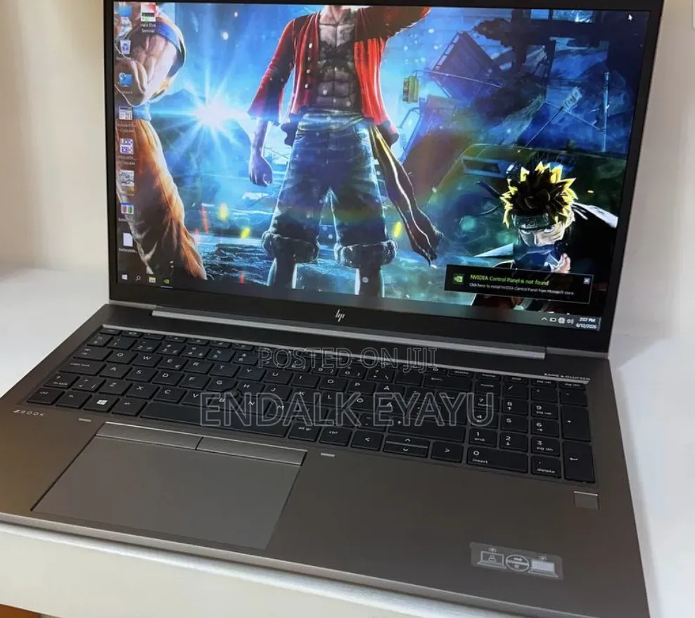 New Laptop HP ZBook Firefly G8 16GB Intel Core i7 SSD 512GB