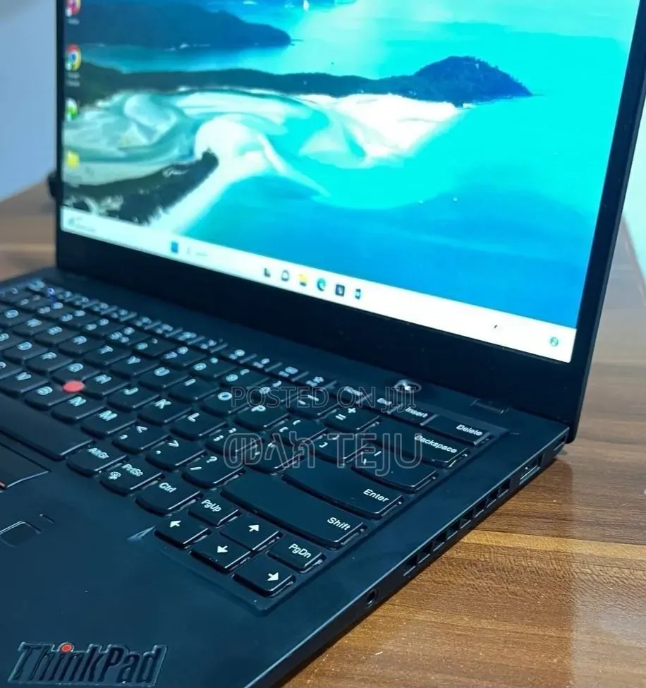 New Laptop Lenovo ThinkPad X1 Carbon 16GB Intel Core i7 SSD 512GB