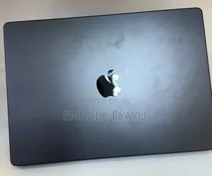 New Laptop Apple MacBook Pro 2024 M4 Pro 16GB Apple M4 Pro SSD 512GB