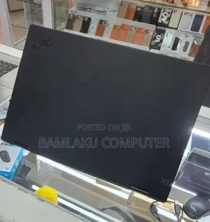 New Laptop Lenovo ThinkPad X1 Yoga 16GB Intel Core i7 SSD 512GB