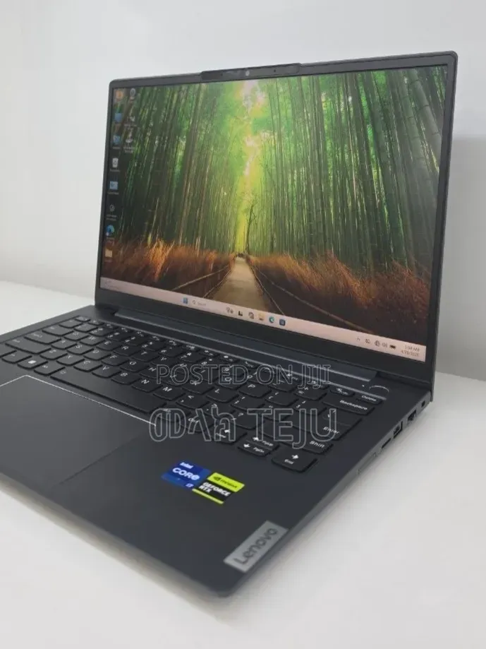 New Laptop Lenovo ThinkPad X1 Carbon Gen11 16GB Intel Core i7 SSD 512GB