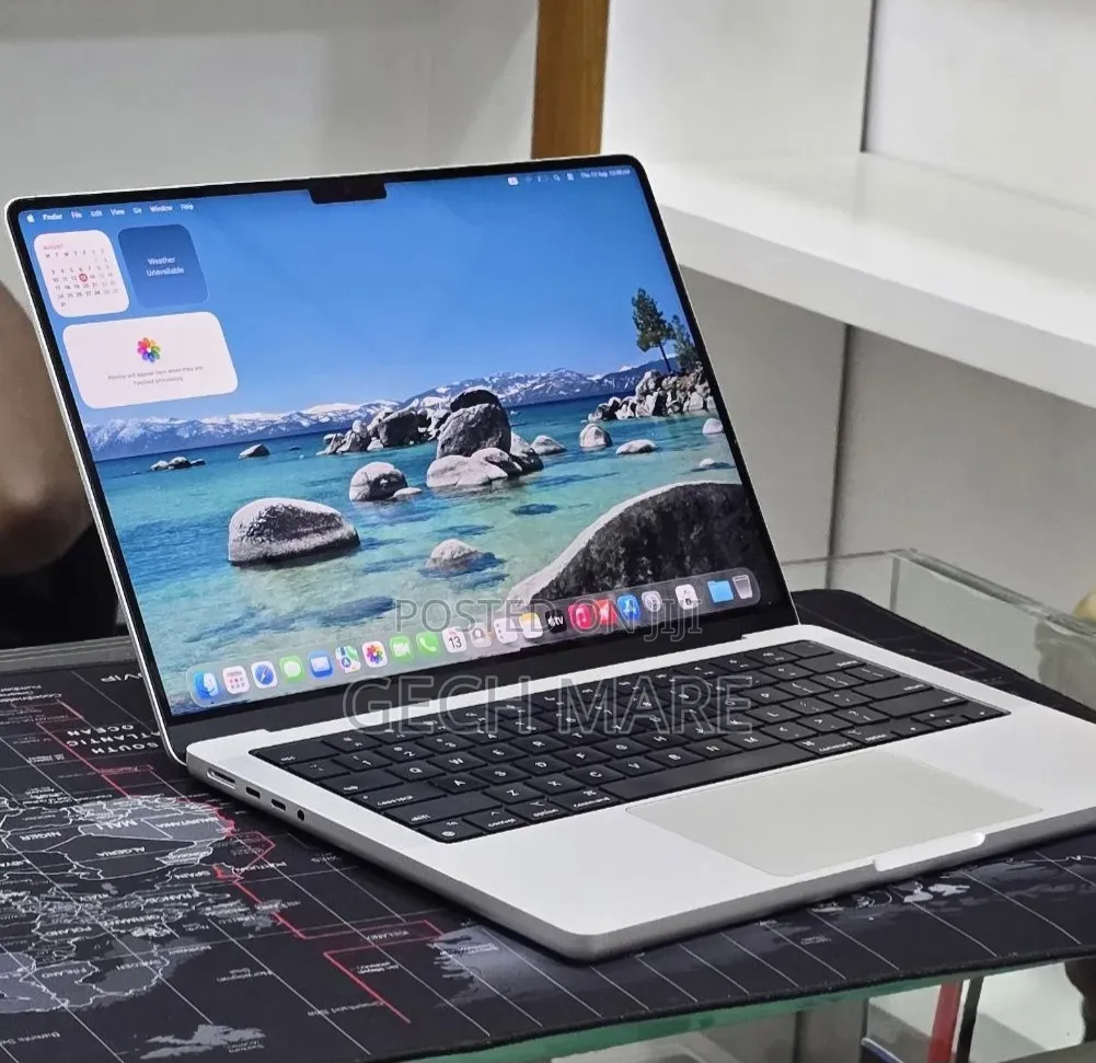 New Laptop Apple MacBook Pro 2021 M1 32GB Apple M1 Pro SSD 512GB