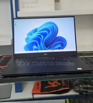 New Laptop Dell XPS 15 16GB Intel Core i5 SSD 512GB