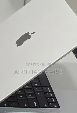 New Laptop Apple MacBook Pro 2021 M1 32GB Nvidia SSD 512GB