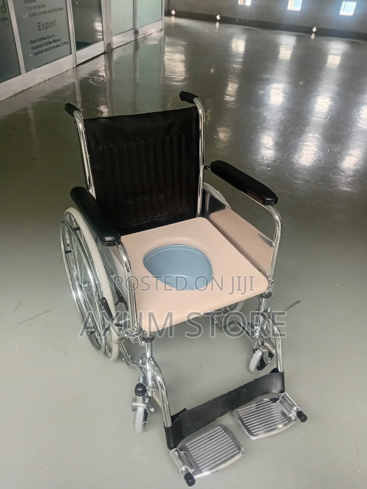 Portable Toilet Wheelchair — ተንቀሳቃሽ የመፀዳጃ ዊልቸር