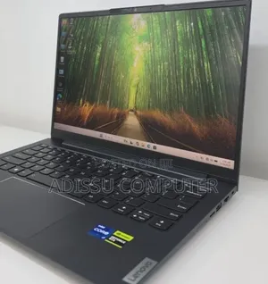 New Laptop Lenovo ThinkPad X1 Carbon Gen11 16GB Intel Core i7 SSD 512GB