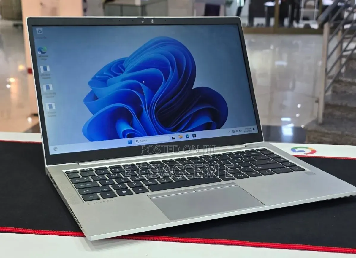 New Laptop HP 16GB Intel Core i5 SSD 512GB