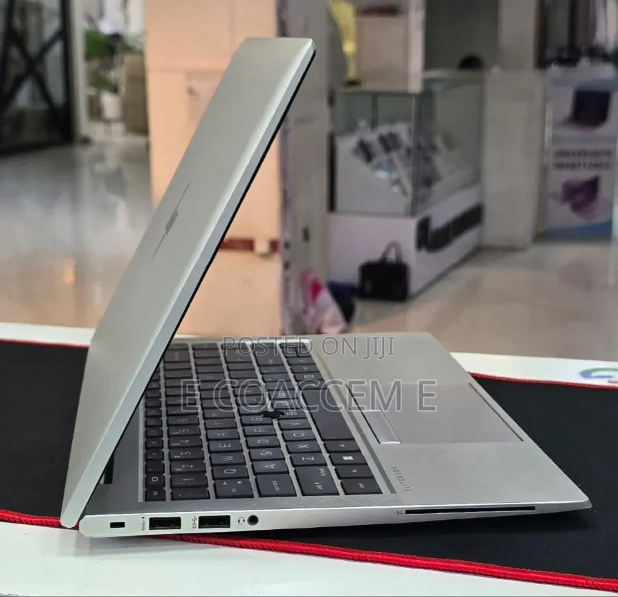 New Laptop HP 16GB Intel Core i5 SSD 512GB