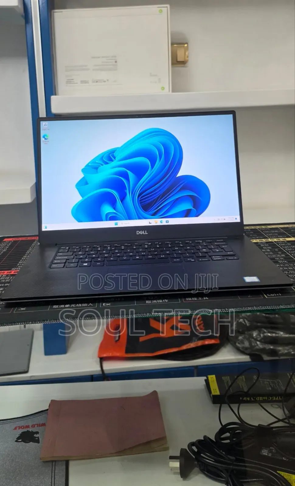 New Laptop Dell XPS 15 7590 16GB Intel Core i5 SSD 512GB