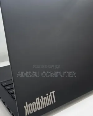 New Laptop Lenovo ThinkPad X1 Carbon Gen11 16GB Intel Core i7 SSD 512GB