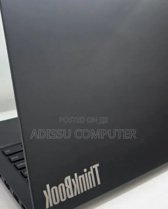 New Laptop Lenovo ThinkPad X1 Carbon Gen11 16GB Intel Core i7 SSD 512GB