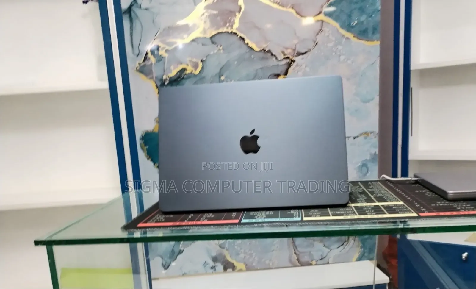 New Laptop Apple MacBook Air 2025 M4 16GB Apple M4 SSD 256GB