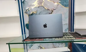 New Laptop Apple MacBook Air 2025 M4 16GB Apple M4 SSD 256GB