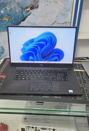 New Laptop Dell XPS 15 9500 16GB Intel Core i5 SSD 512GB