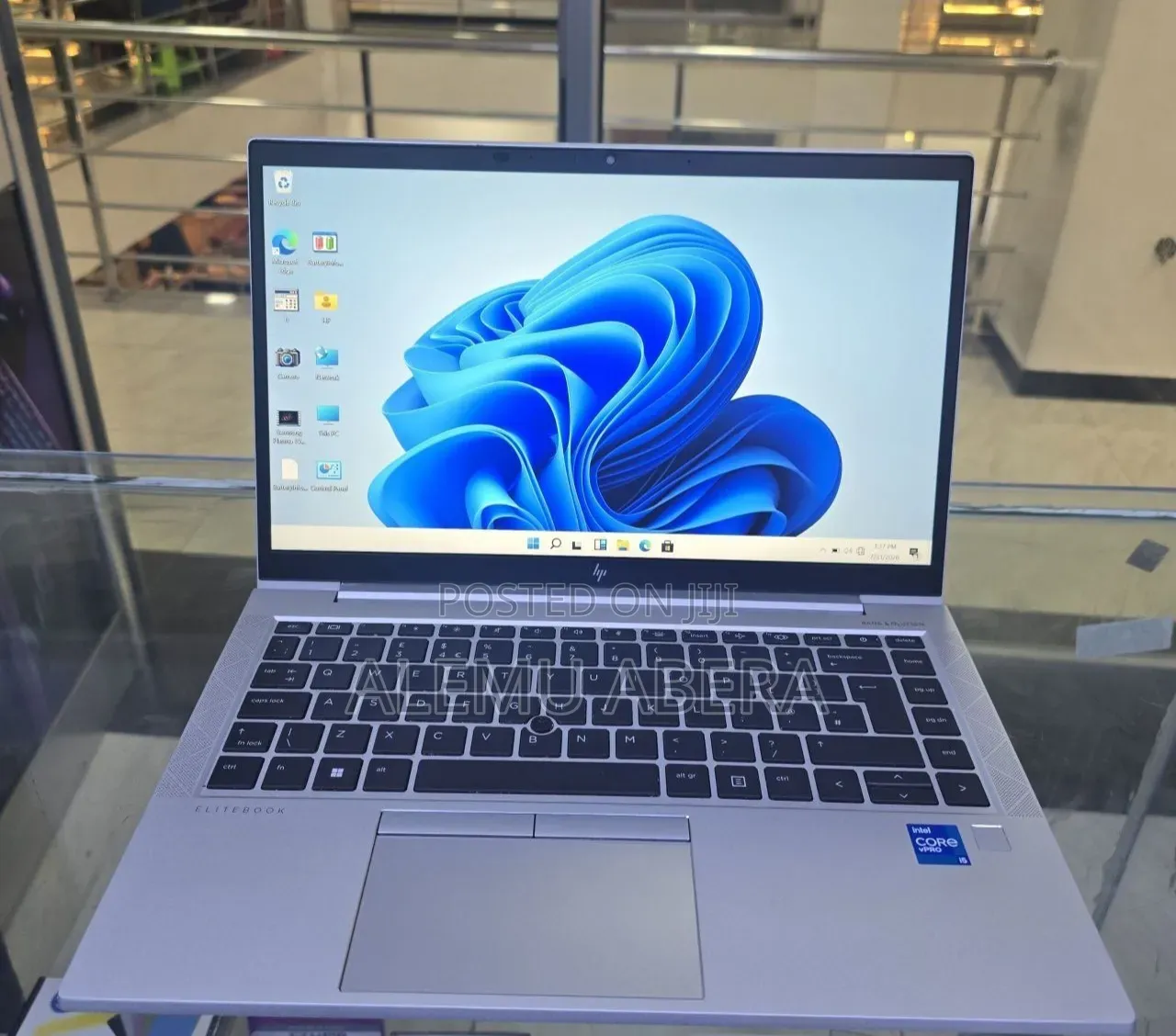 New Laptop HP EliteBook 840 G8 16GB Intel Core i5 SSD 512GB