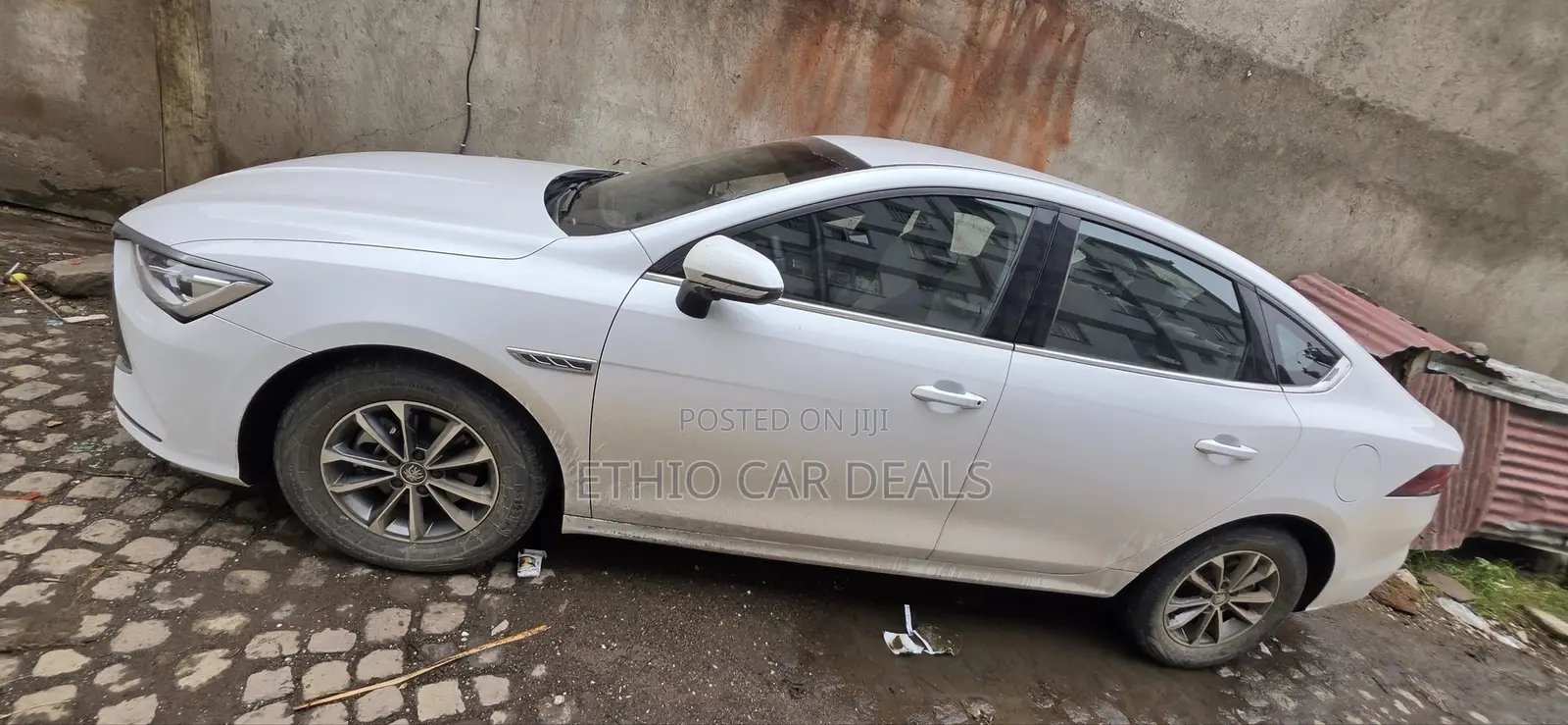BYD Qin Plus DM-i 2025 White