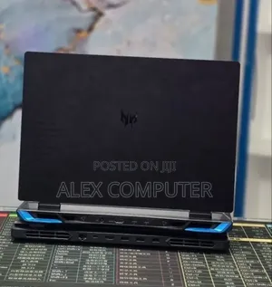 New Laptop Acer Predator Helios Neo 16 16GB Intel Core i7 SSD 512GB