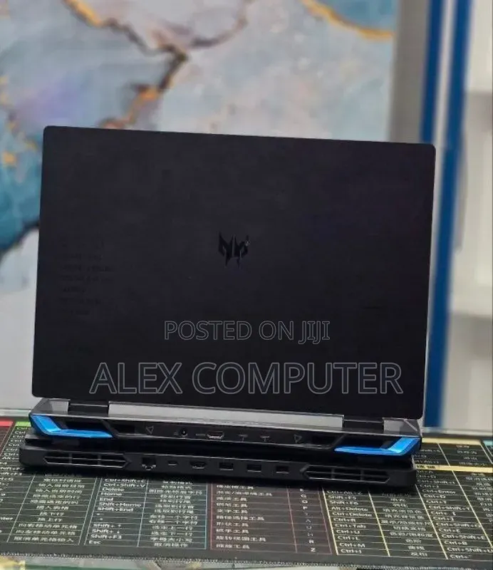 New Laptop Acer Predator Helios Neo 16 16GB Intel Core i7 SSD 512GB