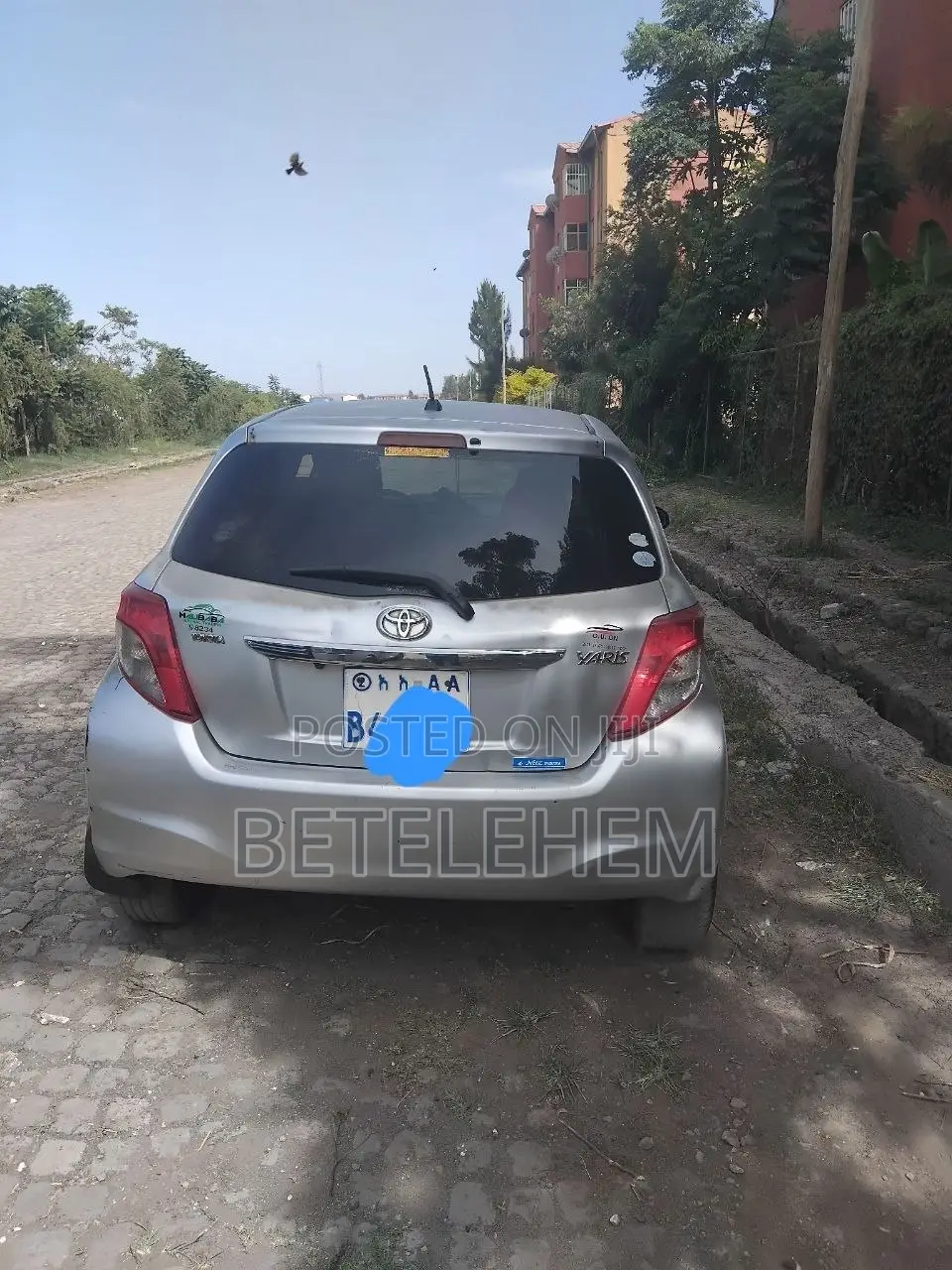 Toyota Vitz 2012 Gray