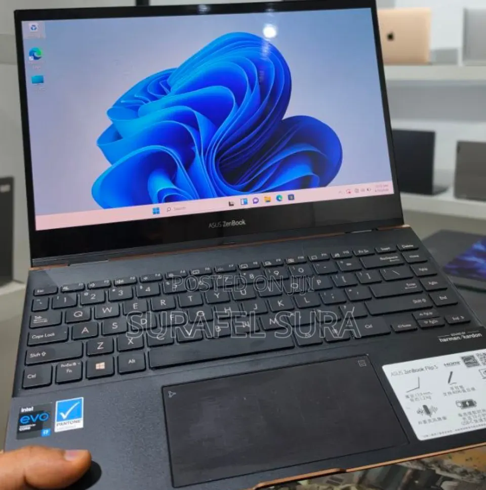 New Laptop Asus Zenbook Flip 13 UX363 16GB Intel Core i7 SSD 512GB
