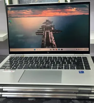 New Laptop HP EliteBook 1040 G8 32GB Intel Core i7 SSD 512GB