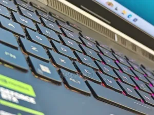 New Laptop Asus ROG Strix G15 16GB Intel Core i7 SSD 1T