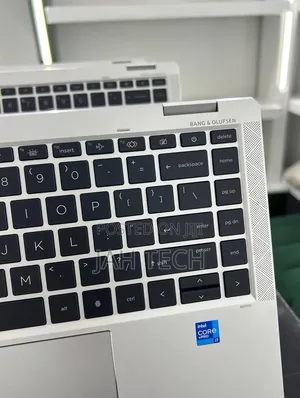 New Laptop HP EliteBook 1040 G8 32GB Intel Core i7 SSD 512GB