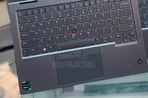 New Laptop Lenovo ThinkPad X1 Yoga 16GB Intel Core i7 SSD 512GB