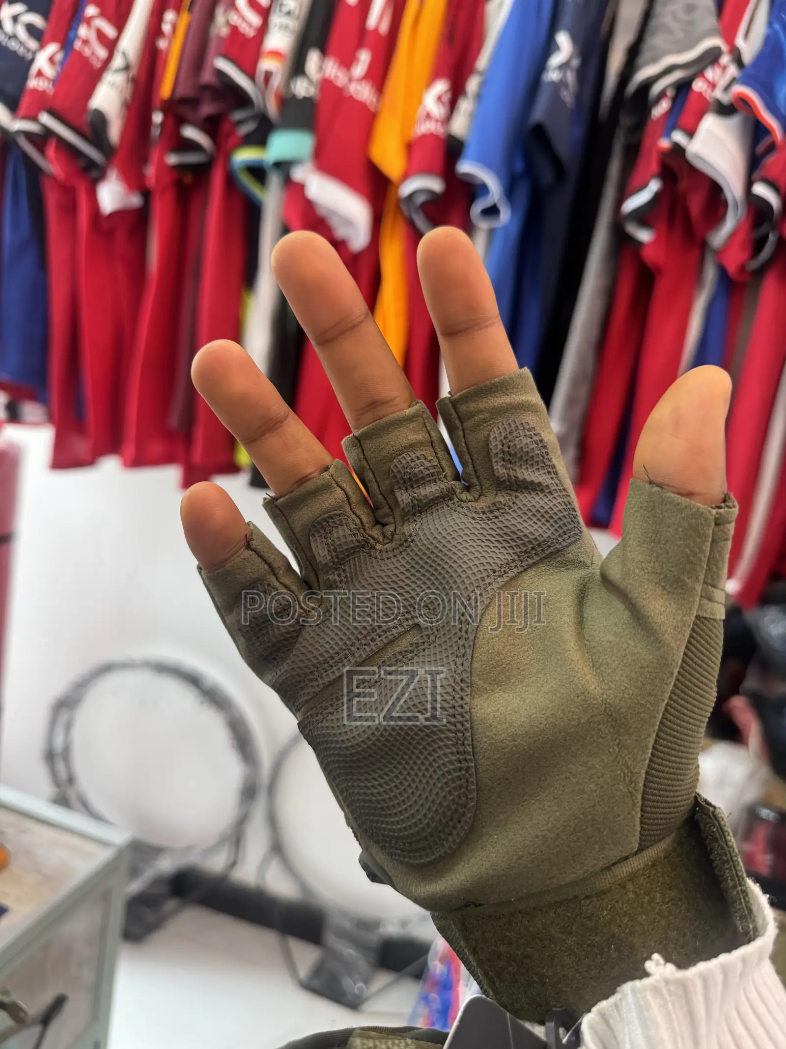 Hard Material Gloves