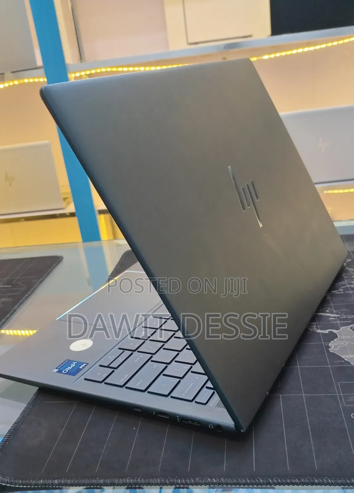 New Laptop HP Dragonfly Folio 16GB Intel Core i7 SSD 512GB