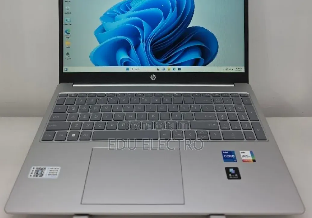 New Laptop HP Stream Notebook 16GB Intel Core i7 SSD 512GB