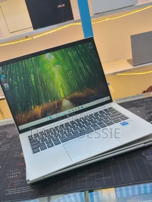 New Laptop HP EliteBook 840 G9 16GB Intel Core i7 SSD 512GB