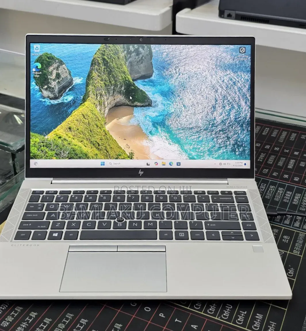 New Laptop HP EliteBook 845 G7 16GB AMD Ryzen 5 SSD 512GB