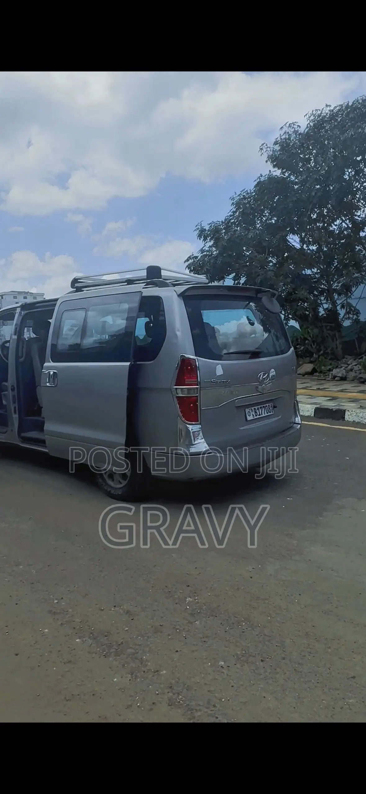 Hyundai Starex 2012 Silver