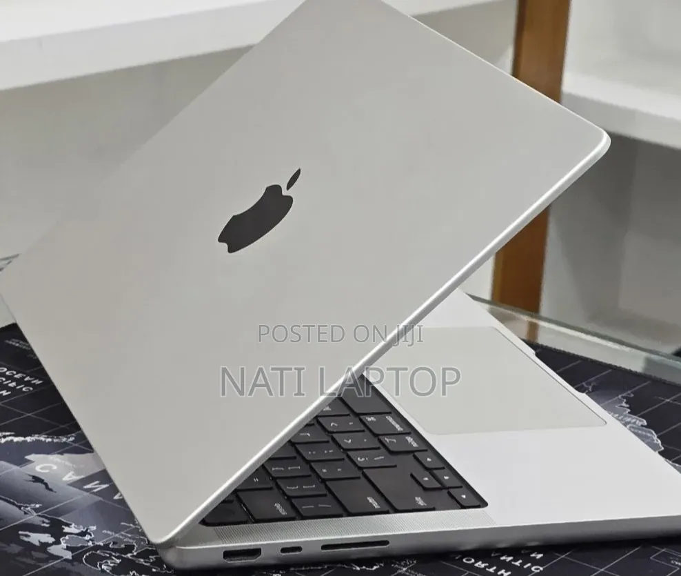 New Laptop Apple MacBook Pro 2021 M1 32GB Apple M1 Pro SSD 512GB