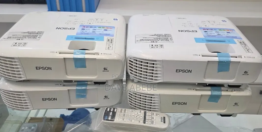 Brand New EPSON Projector Model Name: CB-x49