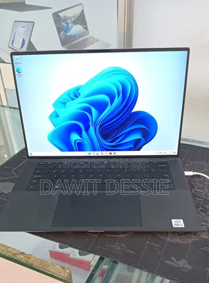 New Laptop Dell XPS 15 16GB Intel Core i7 SSD 512GB