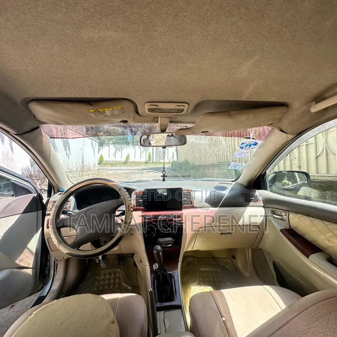 Toyota Corolla 2005 Silver
