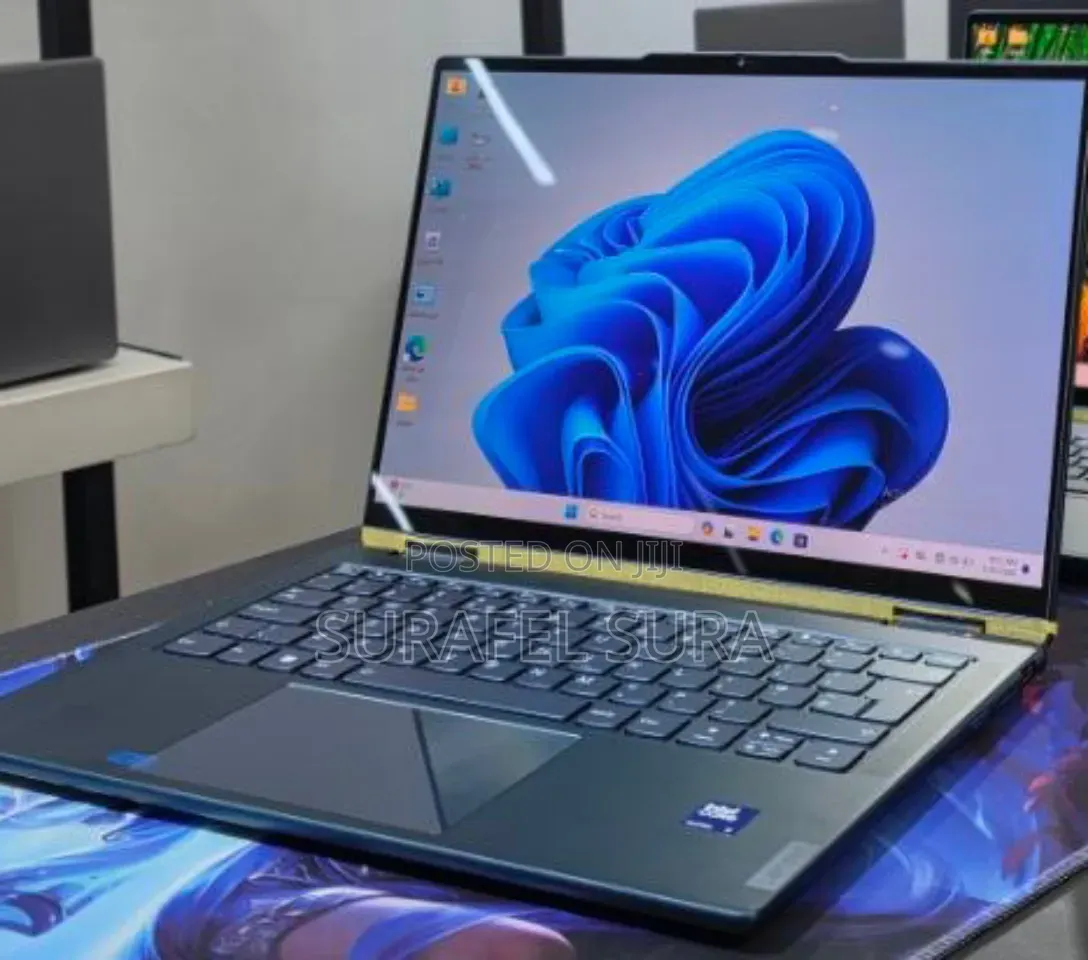 New Laptop Lenovo Yoga 2 16GB Intel Core Ultra 7 SSD 512GB