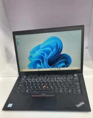New Laptop Lenovo 8GB Intel Core i5 SSD 256GB