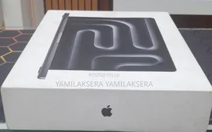 New Laptop Apple MacBook Pro 2025 M5 16GB Apple M5 SSD 512GB