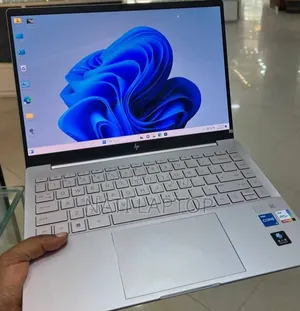 New Laptop HP Pavilion 14 16GB Intel Core i5 SSD 1T