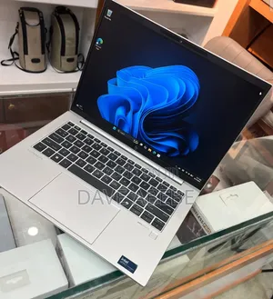 New Laptop HP EliteBook 840 G11 16GB Intel Core Ultra 7 SSD 512GB