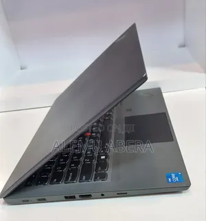 New Laptop Lenovo ThinkPad T14 16GB Intel Core i5 SSD 512GB