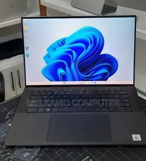 New Laptop Dell XPS 15 9500 16GB Intel Core i7 SSD 512GB